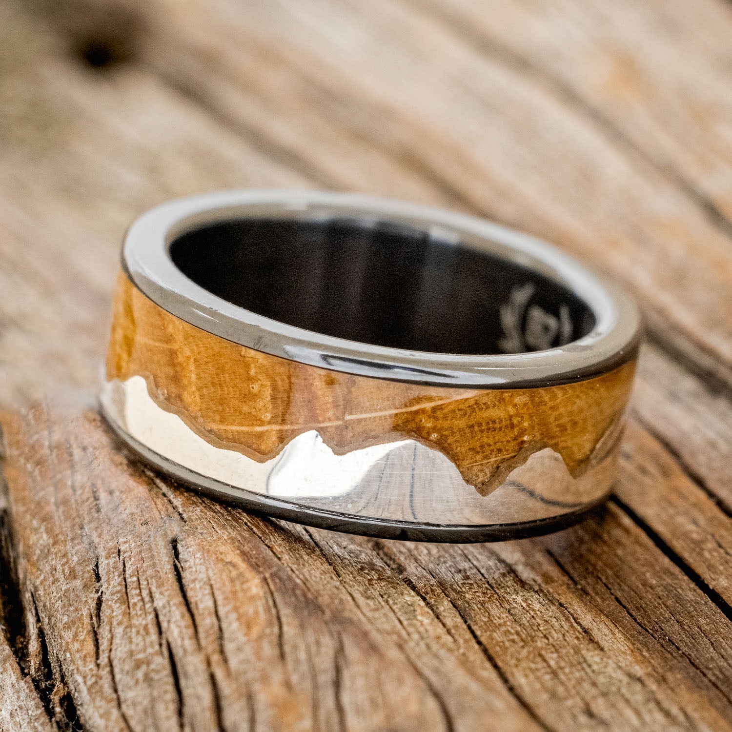 "HELIOS" - WHISKEY BARREL OAK & SILVER MOUNTAIN RANGE WEDDING BAND-8