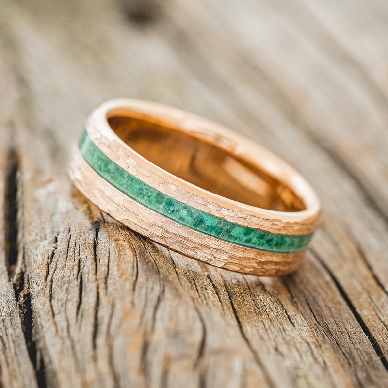 "VERTIGO" - MALACHITE WEDDING RING FEATURING A HAMMERED 14K GOLD BAND-2