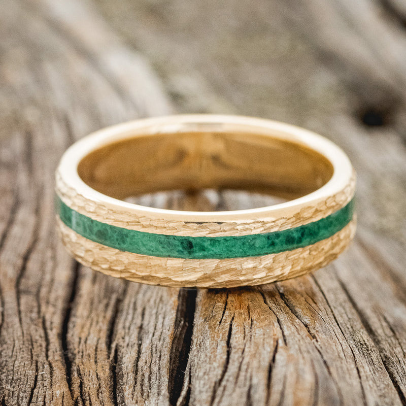 "VERTIGO" - MALACHITE WEDDING RING FEATURING A HAMMERED 14K GOLD BAND-6