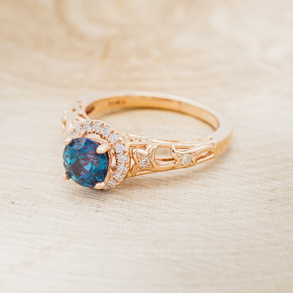 "FAYE" - ROUND CUT LAB-GROWN ALEXANDRITE ENGAGEMENT RING WITH DIAMOND HALO & ACCENTS-3