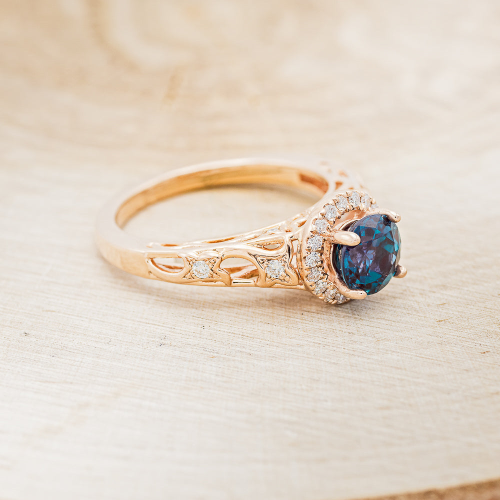 "FAYE" - ROUND CUT LAB-GROWN ALEXANDRITE ENGAGEMENT RING WITH DIAMOND HALO & ACCENTS-2