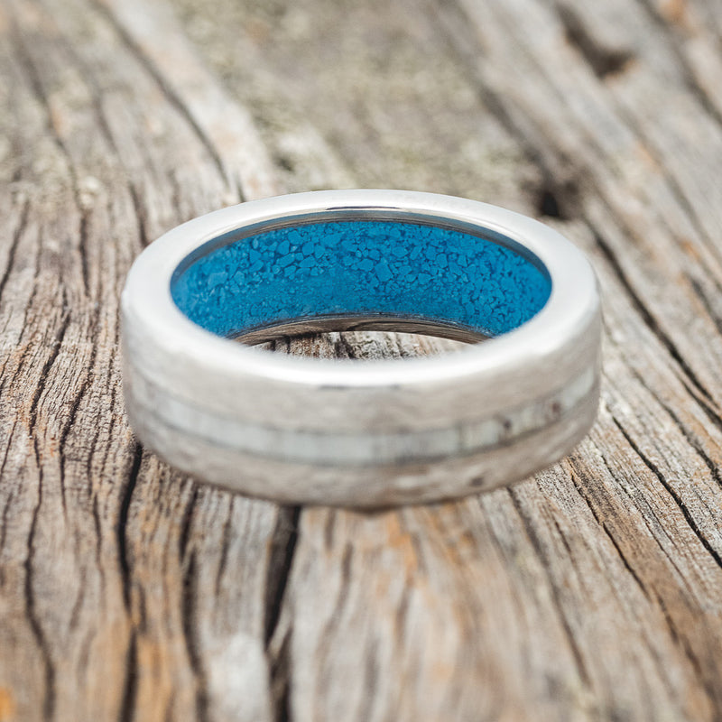 "VERTIGO" - ANTLER WEDDING RING FEATURING A HAMMERED & TURQUOISE LINED BAND - READY TO SHIP