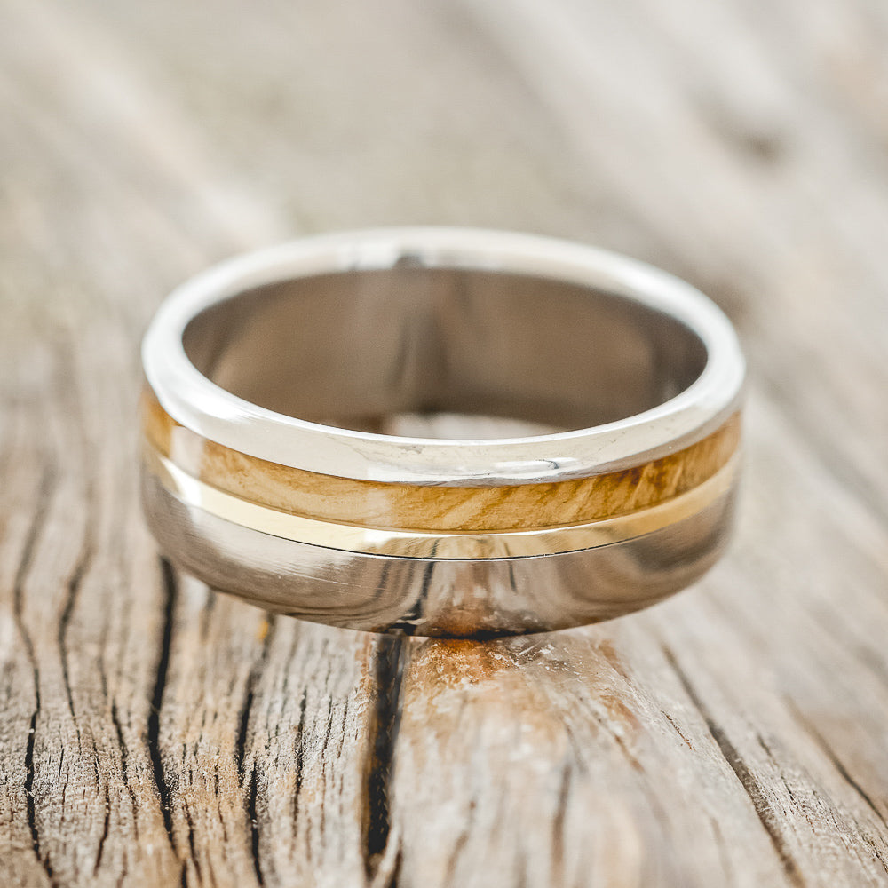 "CASTOR" - WHISKEY BARREL OAK & A 14K GOLD INLAY WEDDING RING-3