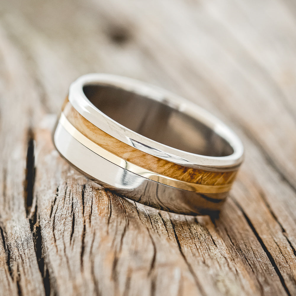 "CASTOR" - WHISKEY BARREL OAK & A 14K GOLD INLAY WEDDING RING-2