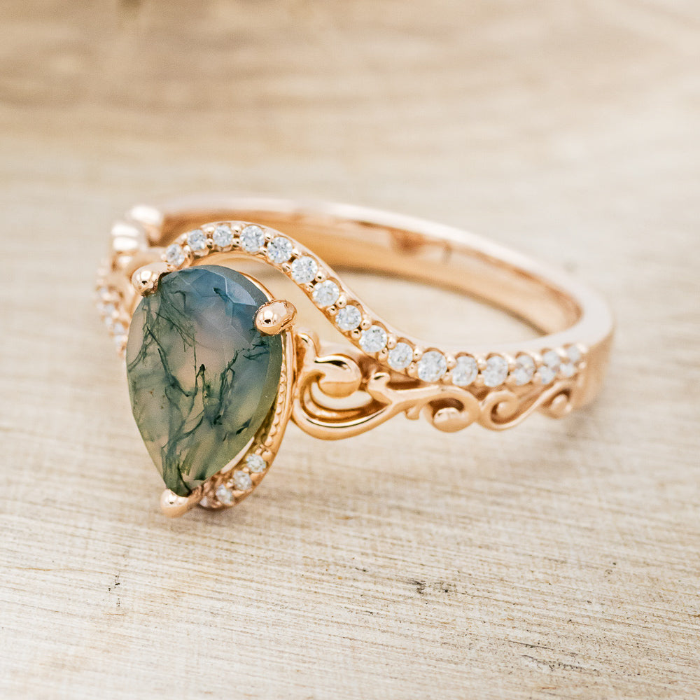 "SCARLET" - PEAR-SHAPED MOSS AGATE ENGAGEMENT RING WITH DIAMOND ACCENTS-3