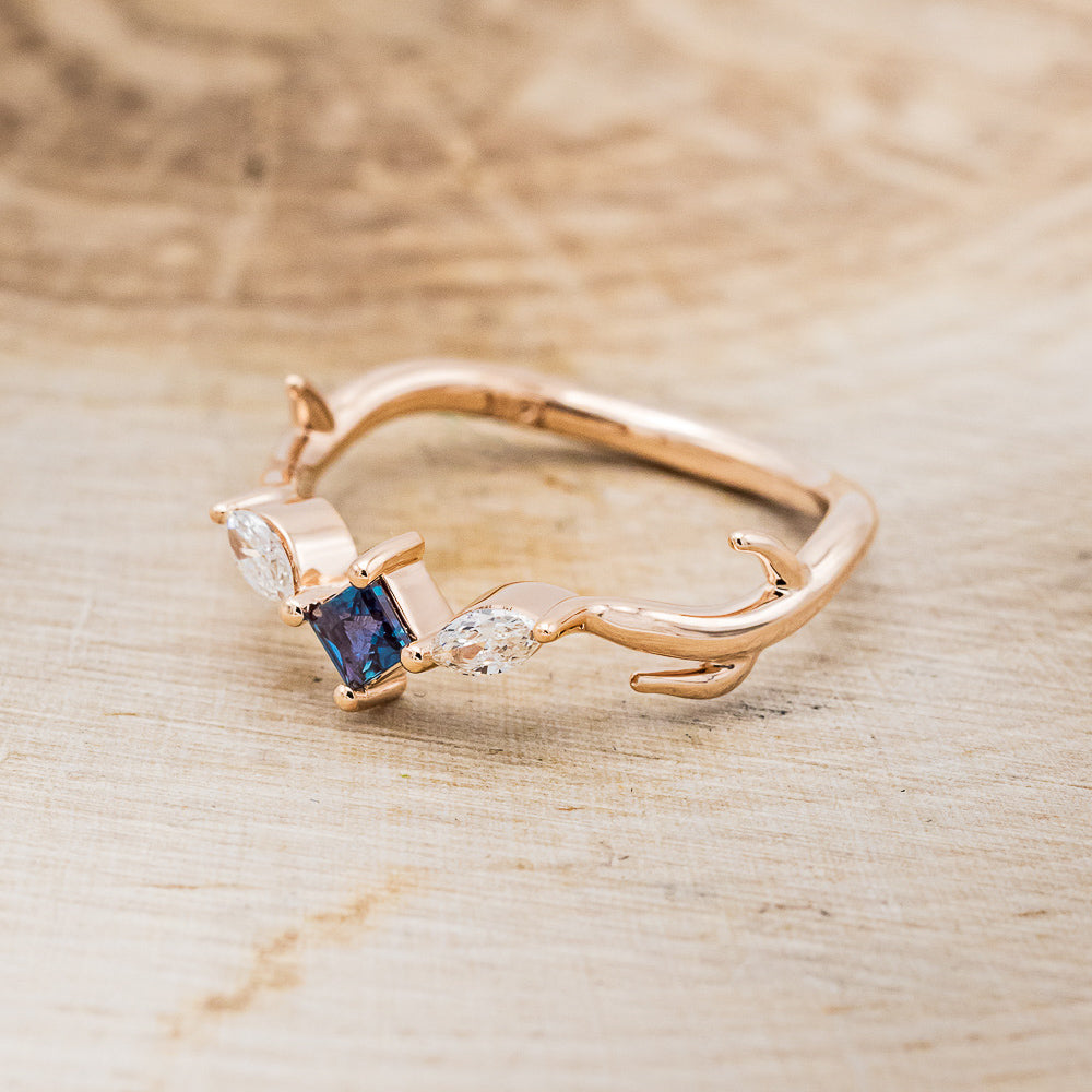 "ARTEMIS" - PRINCESS CUT LAB-GROWN ALEXANDRITE ENGAGEMENT RING WITH MARQUISE DIAMOND ACCENTS-3