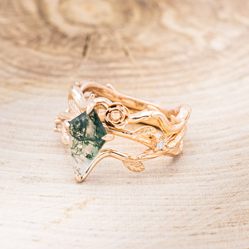 Kite Cut Moss Agate Engagement Ring w/ Leaf & Floral Accents