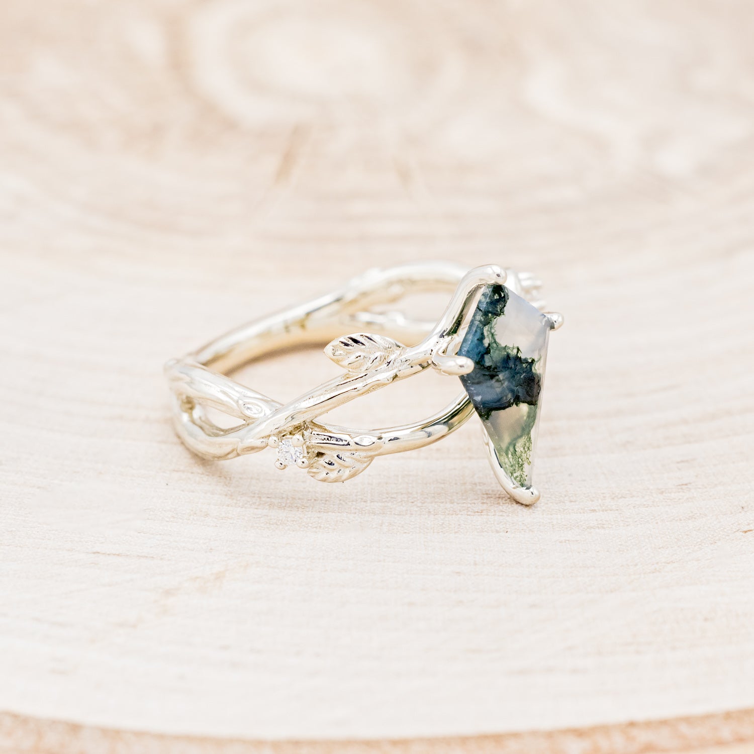 "ARTEMIS ON THE VINE" - KITE CUT MOSS AGATE ENGAGEMENT RING WITH DIAMOND ACCENTS - EXPEDITED-8