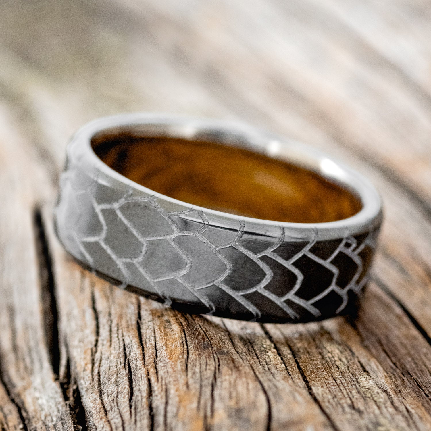 "ECHO" - DRAGON SCALE WEDDING RING FEATURING A WHISKEY BARREL OAK LINING-3