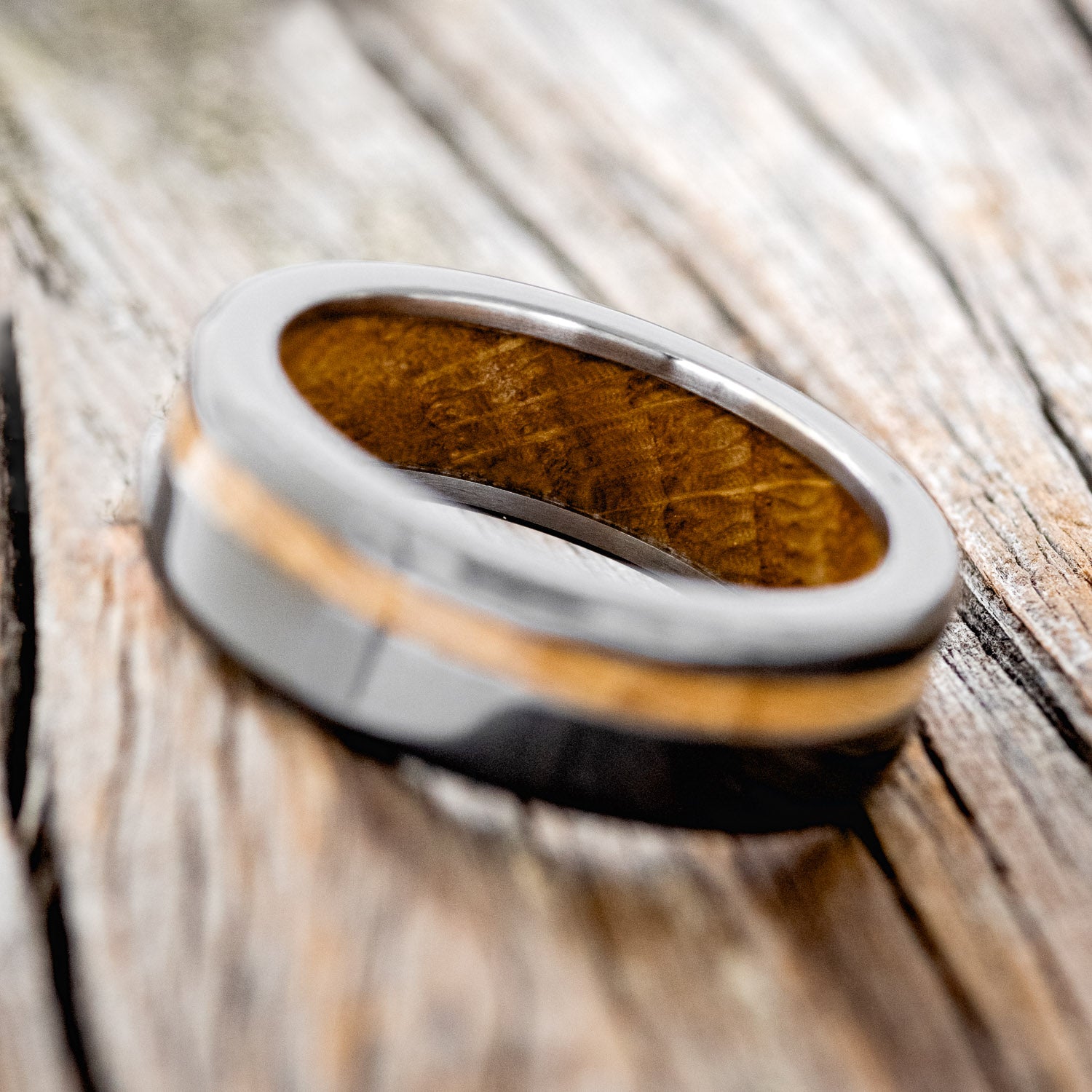"VERTIGO" - WHISKEY BARREL OAK INLAY & LINING WEDDING RING-4