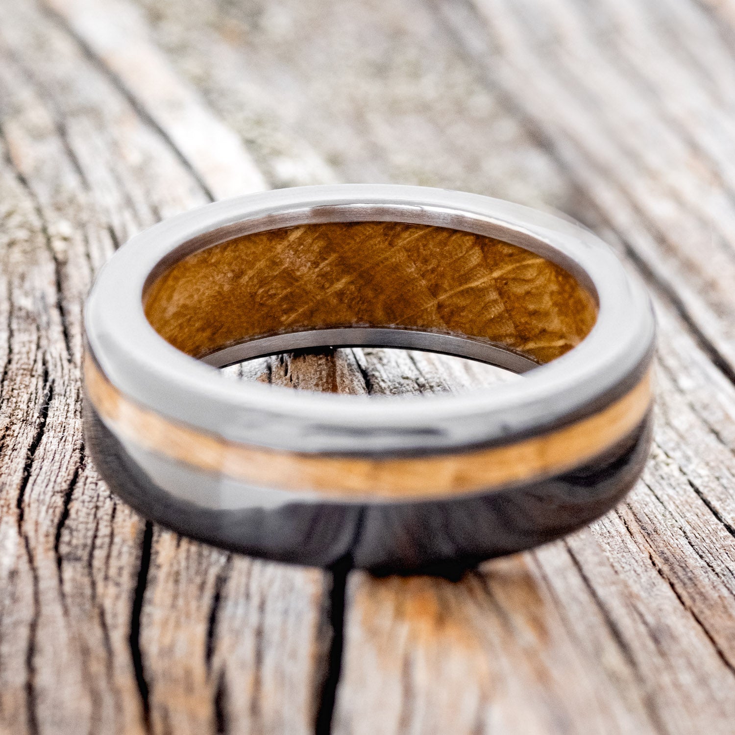"VERTIGO" - WHISKEY BARREL OAK INLAY & LINING WEDDING RING-5