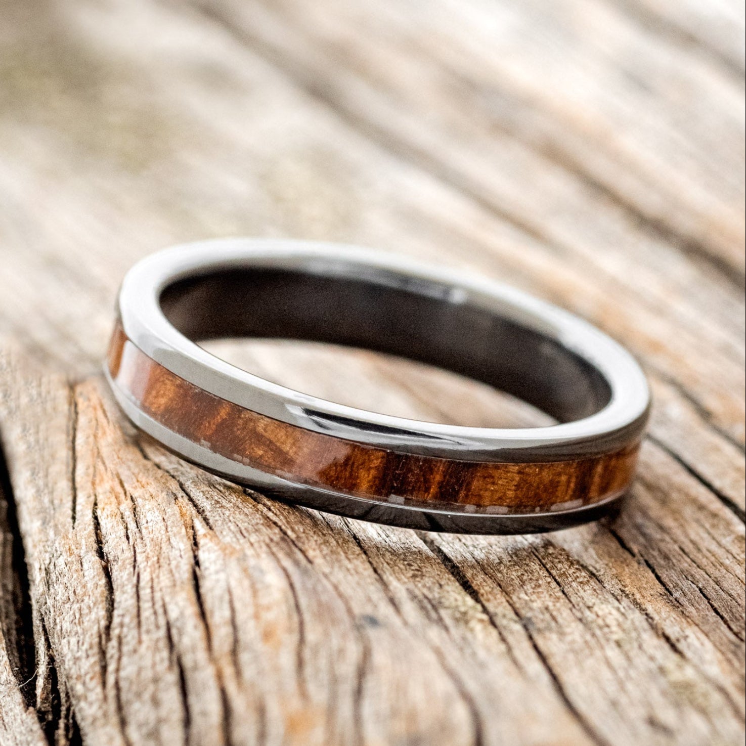"PERENNA" - REDWOOD STACKING BAND-2