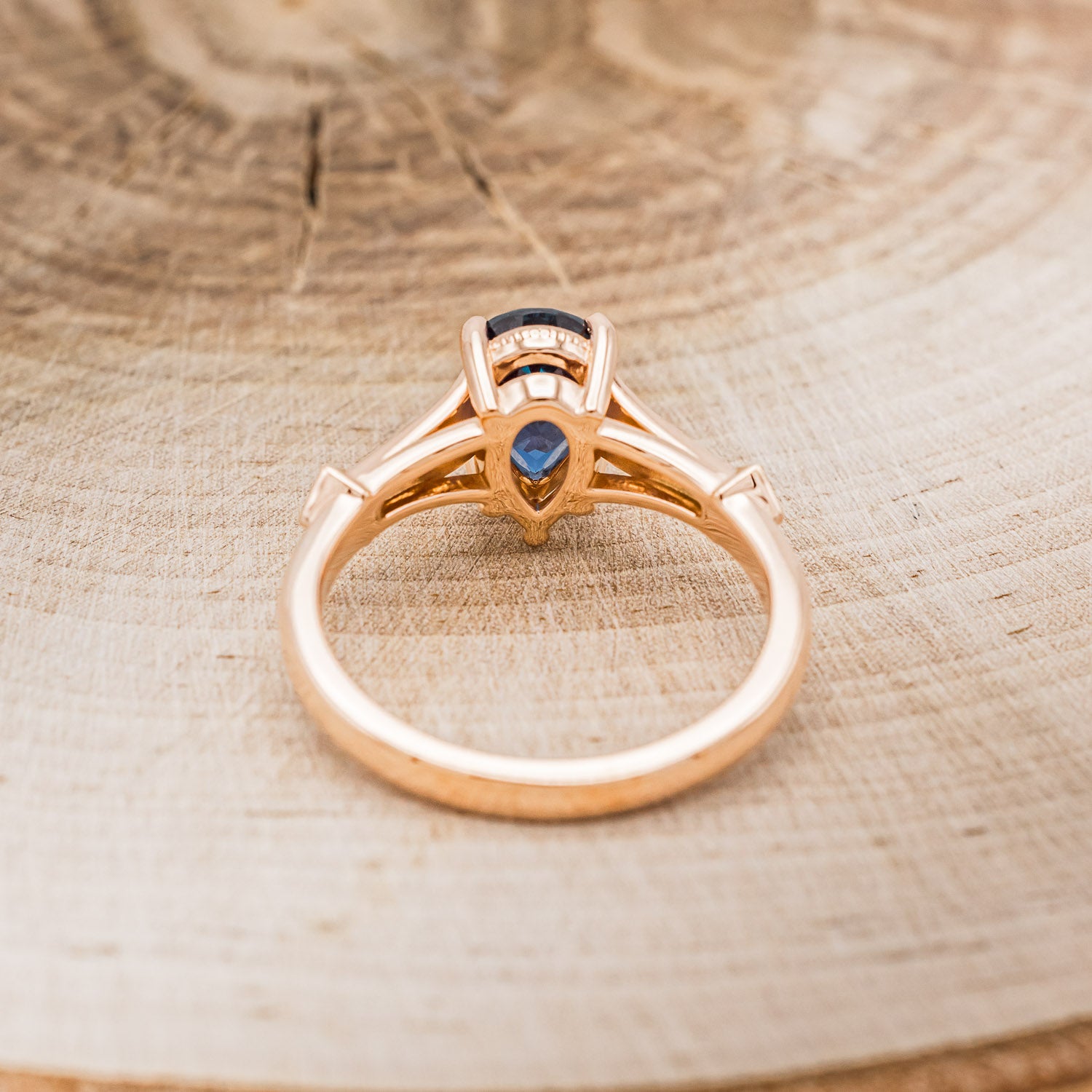 "ANNORA" - PEAR SHAPED LAB-GROWN ALEXANDRITE ENGAGEMENT RING WITH DIAMOND ACCENTS-6