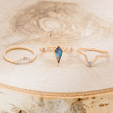 "BIANCA" - BRIDAL SUITE - KITE CUT LAB-GROWN ALEXANDRITE ENGAGEMENT RING WITH ALEXANDRITE & DIAMOND ACCENTS-3