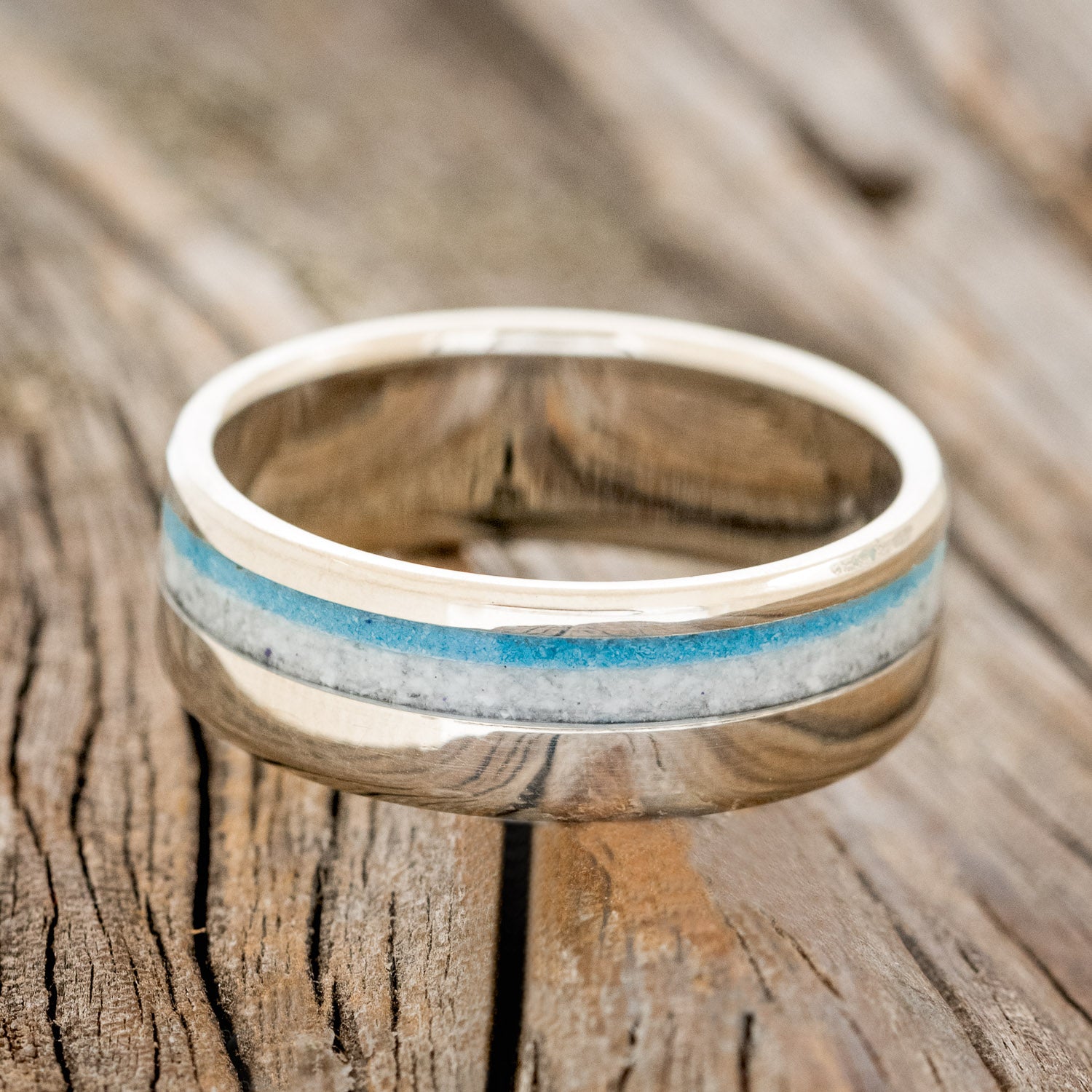 "CASTOR" - WHITE BUFFALO TURQUOISE & TURQUOISE WEDDING RING FEATURING A 14K GOLD BAND-3