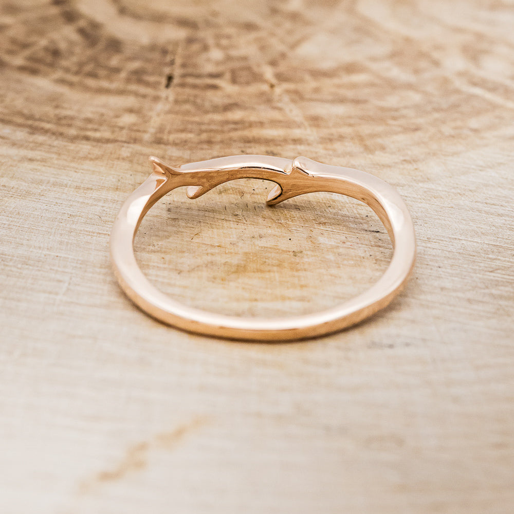"ARTEMIS" STACKER - 14K GOLD ANTLER-STYLE STACKING BAND-10