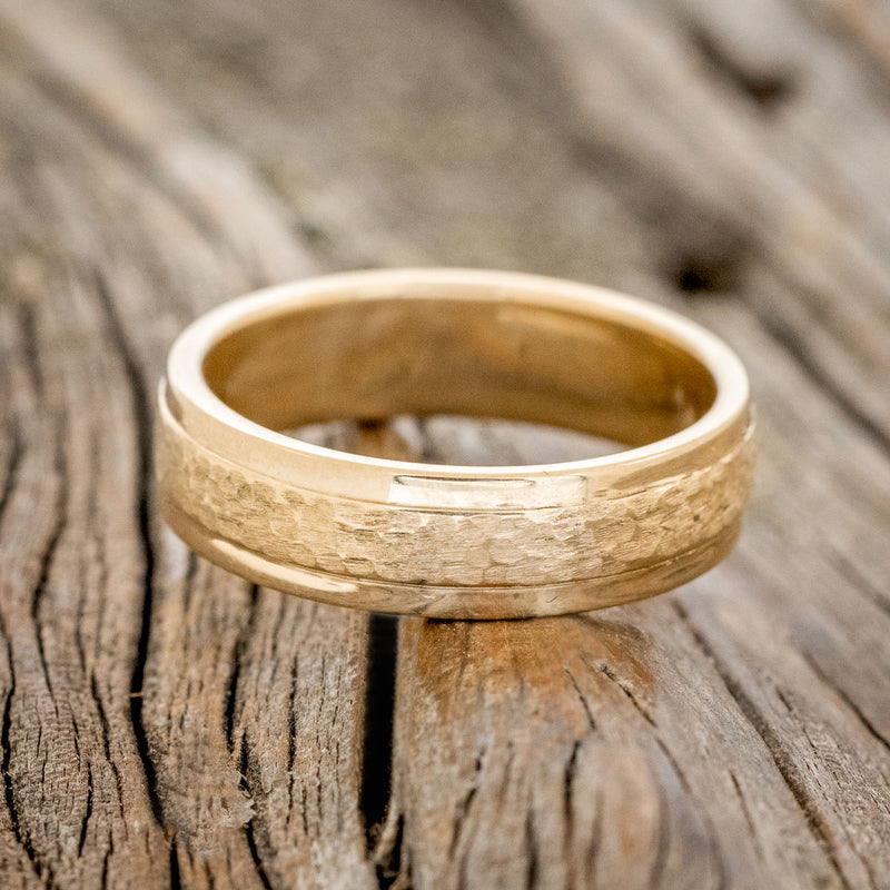 "SEDONA" - RAISED HAMMERED CENTER WEDDING RING FEATURING A 14K GOLD BAND-6