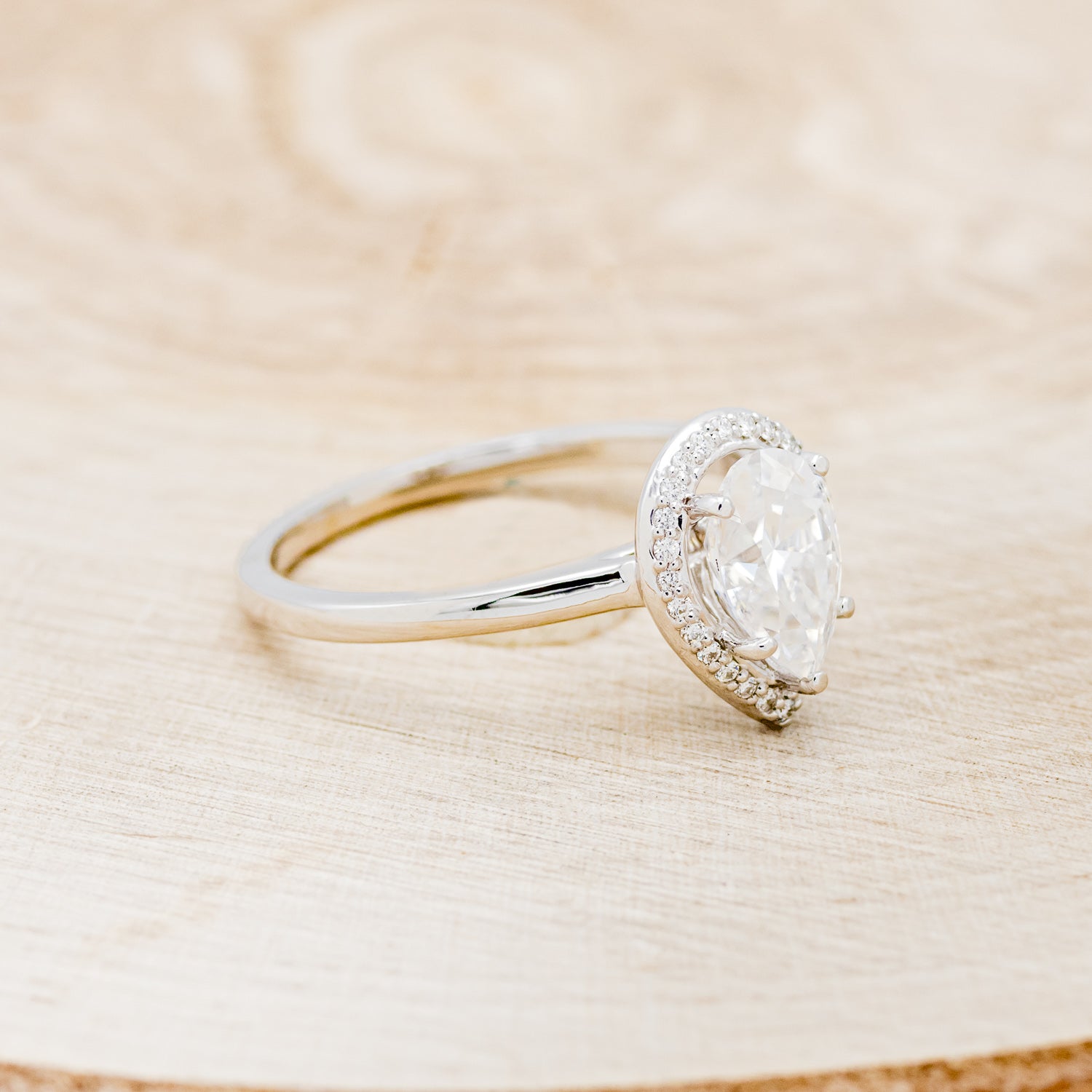 "CLARISS" - PEAR-SHAPED MOISSANITE ENGAGEMENT RING WITH DIAMOND HALO-2