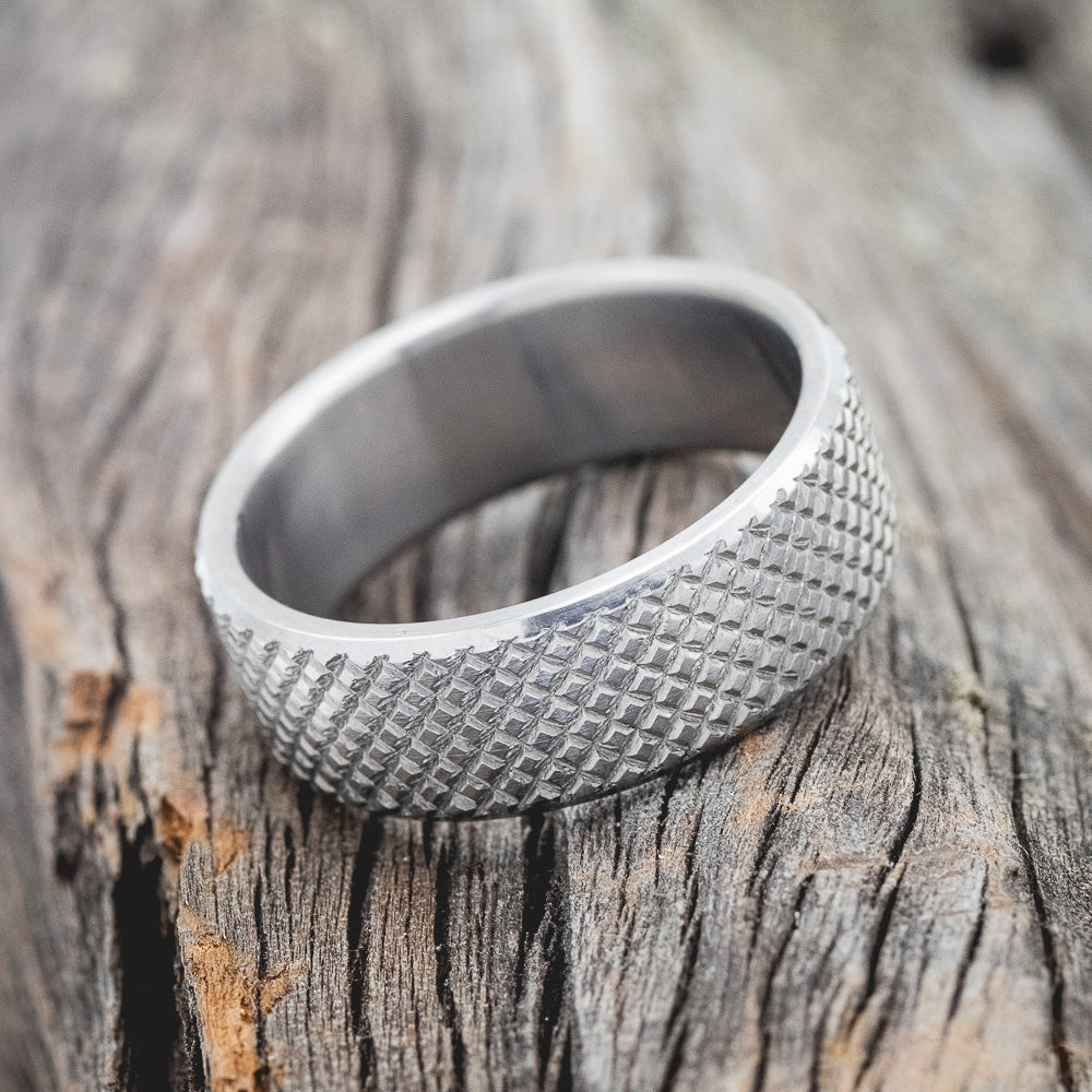 SOLID METAL WEDDING BAND WITH KNURLED FINISH-3