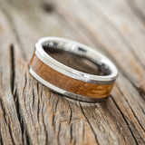 WHISKEY BARREL WEDDING RING FEATURING A TUNGSTEN BAND