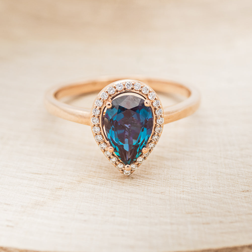 "CLARISS" - PEAR-SHAPED LAB-GROWN ALEXANDRITE ENGAGEMENT RING WITH DIAMOND HALO-4