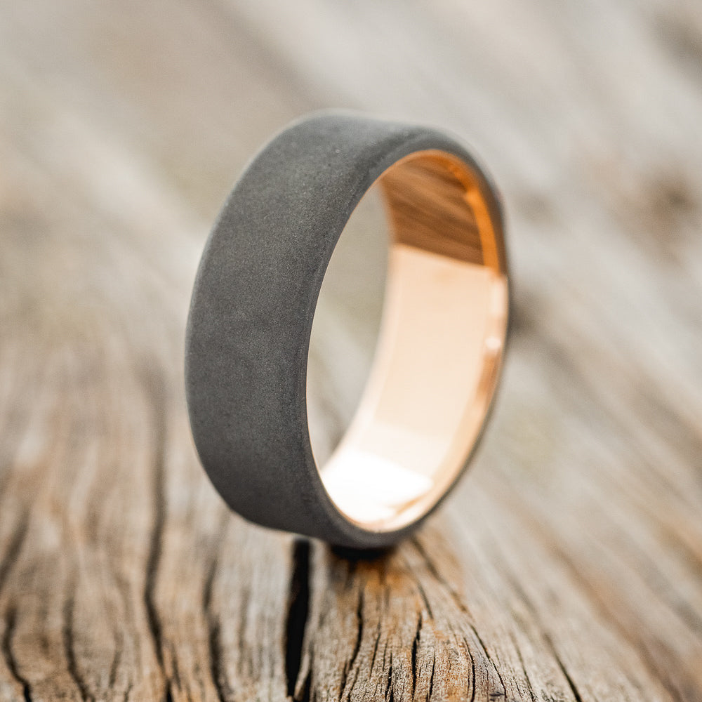 "VULCAN" - SANDBLASTED WEDDING RING WITH 14K GOLD LINING-5
