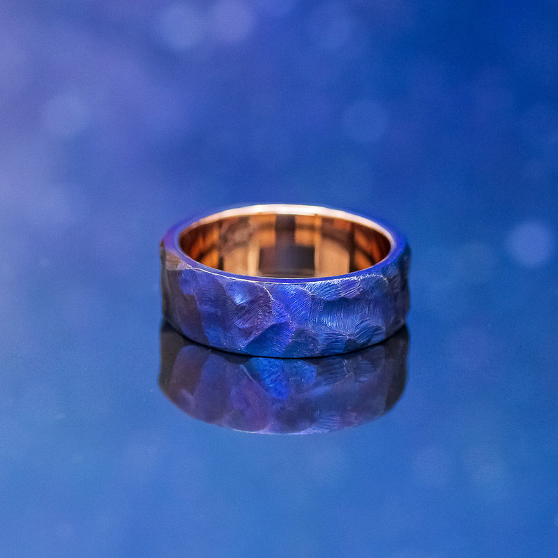 FIRE-TREATED TITANIUM & GOLD WEDDING BAND WITH SEASCAPED FINISH
