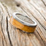 "EZRA" - WHISKEY BARREL OAK WEDDING RING FEATURING AN ANTLER LINED BAND - BLACK ZIRCONIUM - SIZE 8 1/2-2