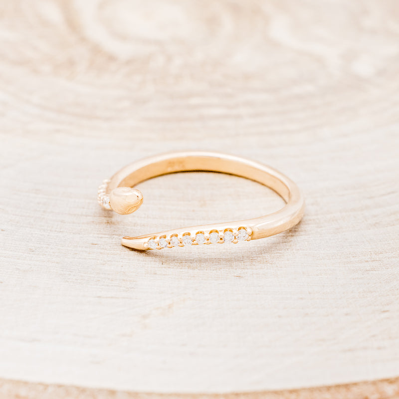 "SERPENT" - DIAMOND ACCENTED WEDDING BAND-3