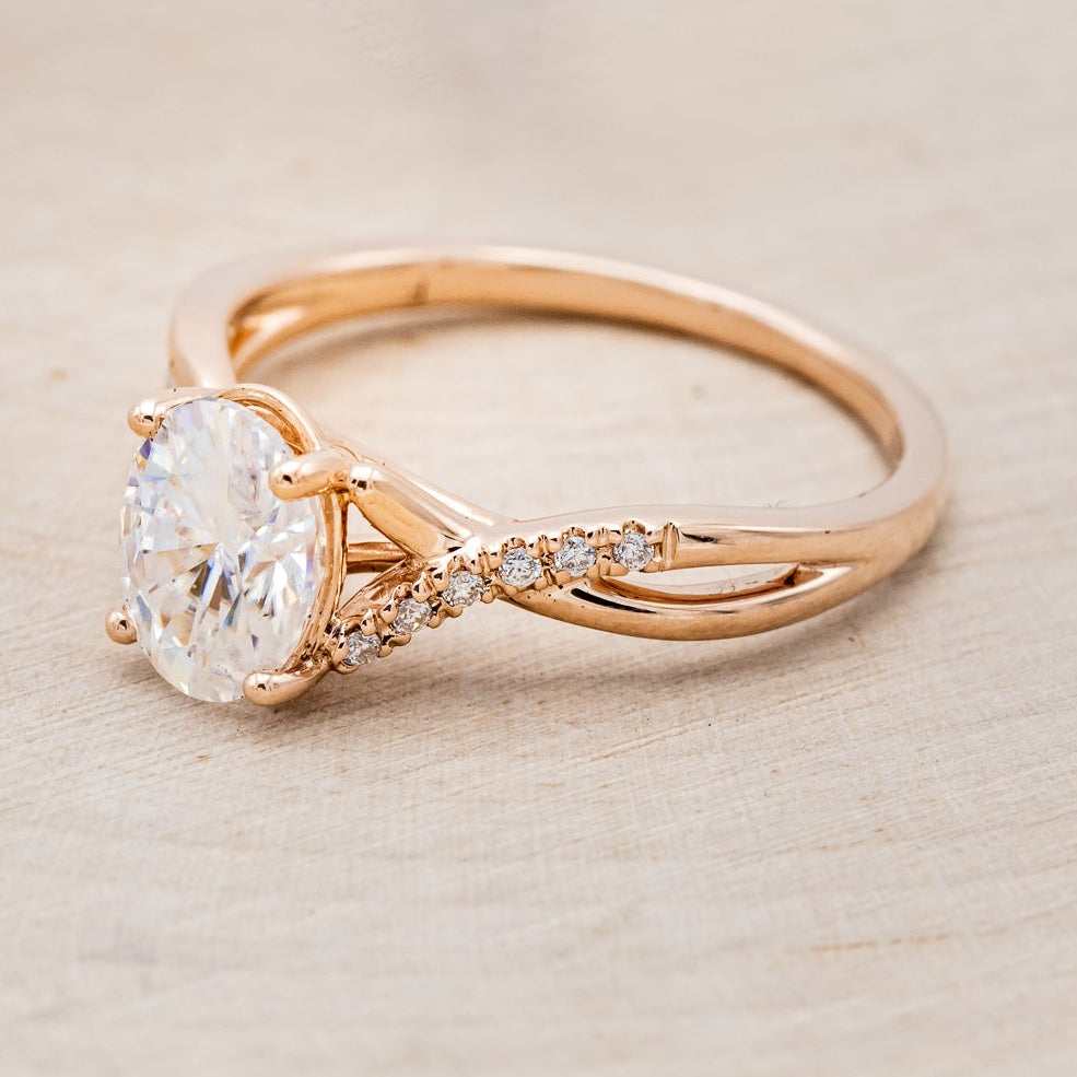 "ROSLYN" - OVAL MOISSANITE ENGAGEMENT RING WITH DIAMOND ACCENTS-3