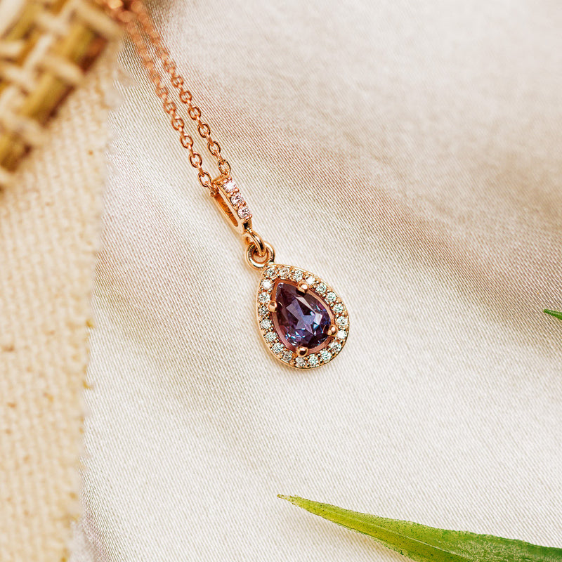 "ELODIE" - 14K GOLD LAB-GROWN ALEXANDRITE NECKLACE WITH DIAMOND HALO