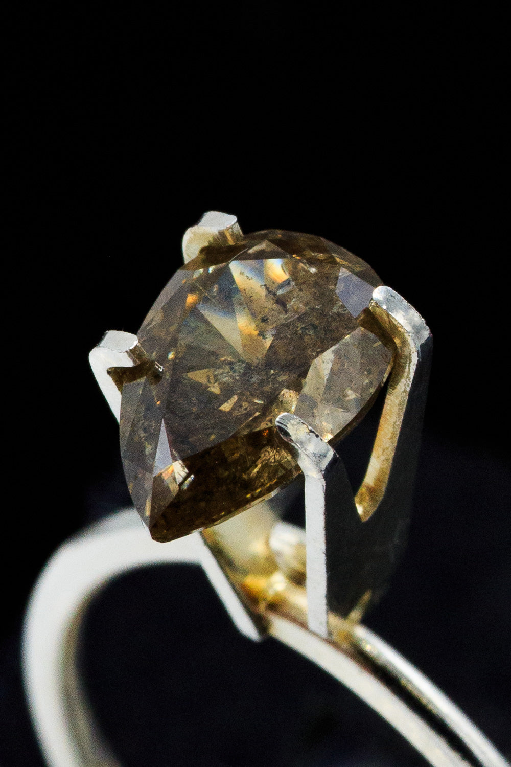 "DUCHESS" PEAR SHAPED CHAMPAGNE DIAMOND-7