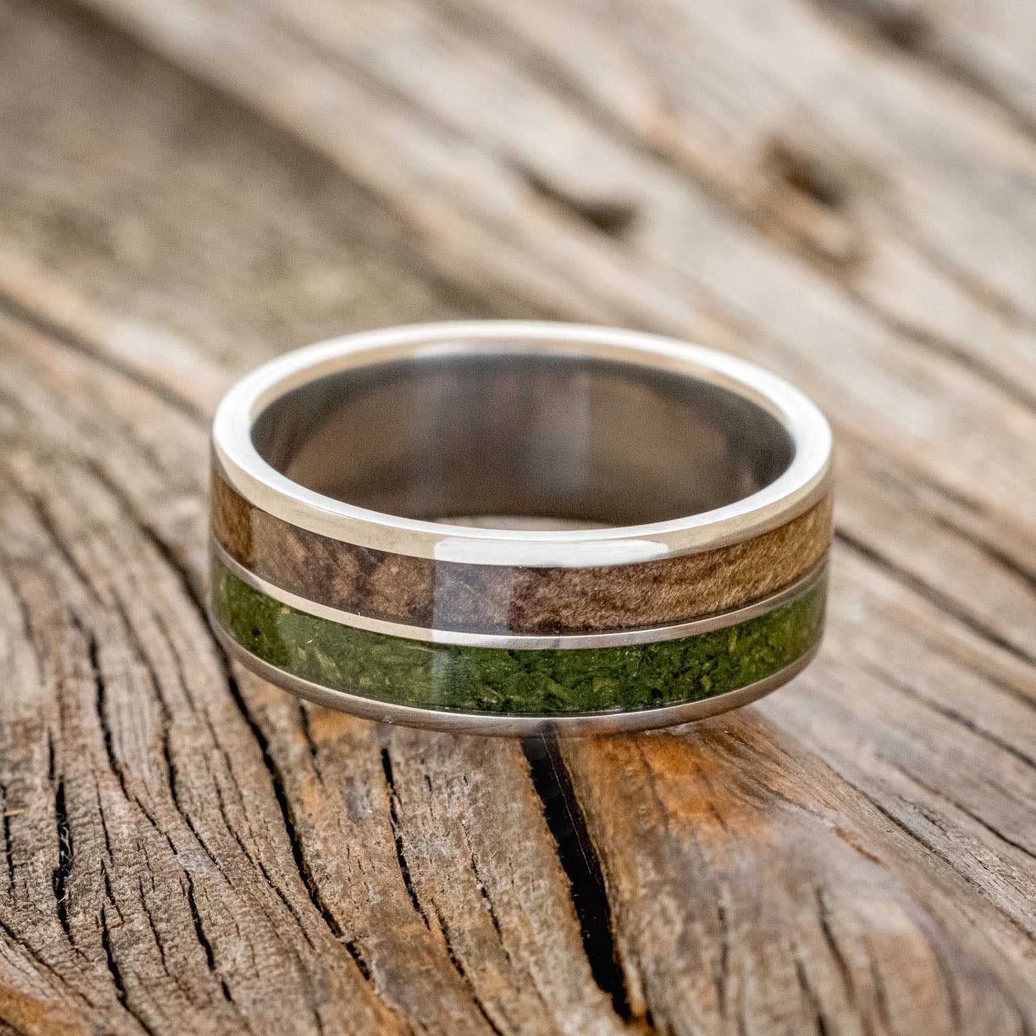 "DYAD" - MOSS & DRIFTWOOD WEDDING BAND-3