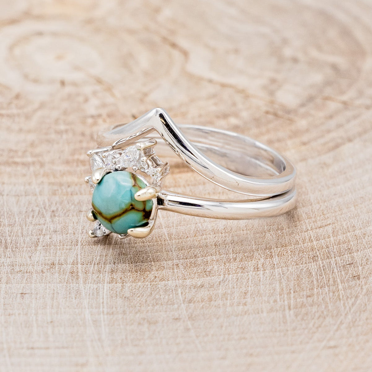 "AURAE" - ROUND CUT TURQUOISE ENGAGEMENT RING & TRACER-3