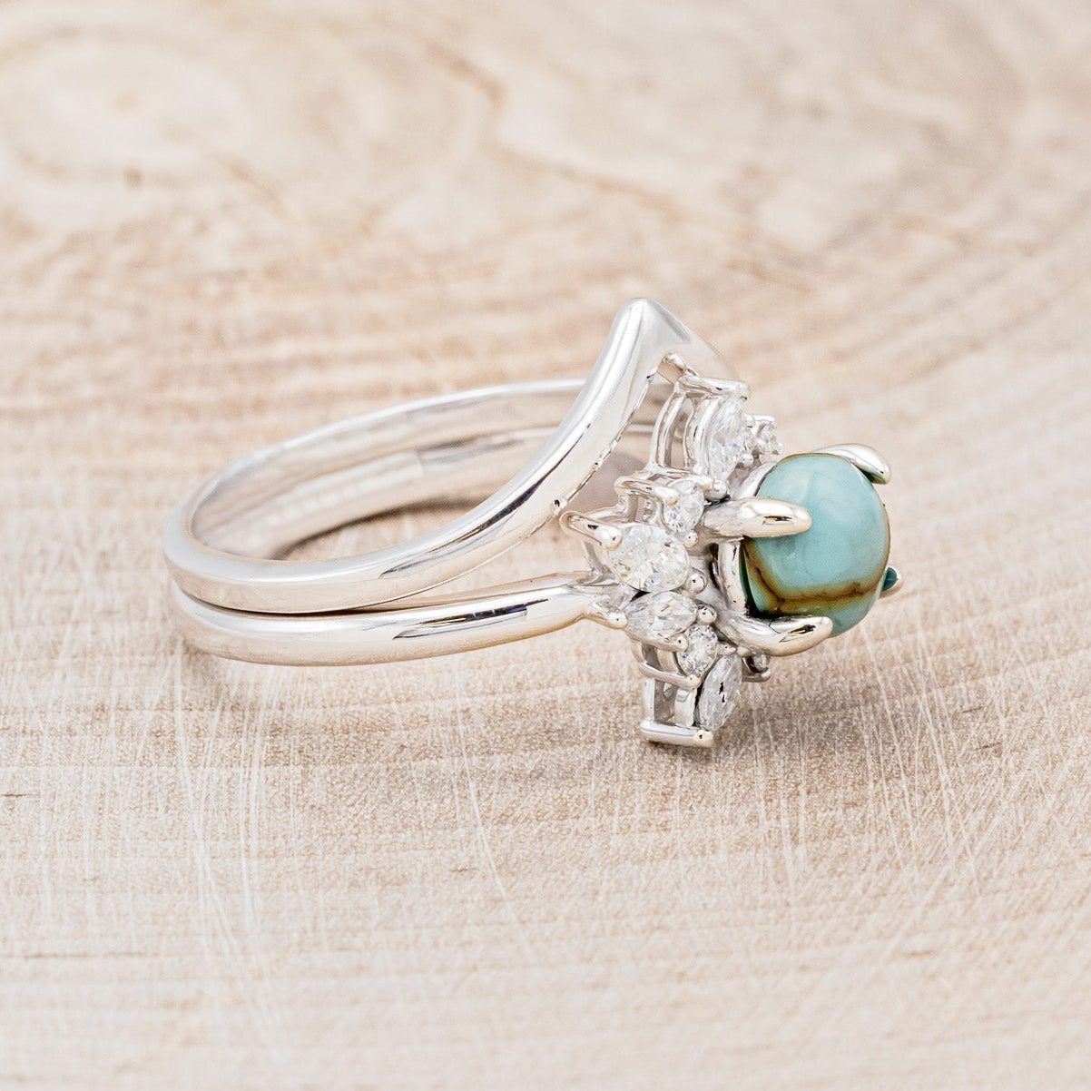 "AURAE" - ROUND CUT TURQUOISE ENGAGEMENT RING & TRACER-2