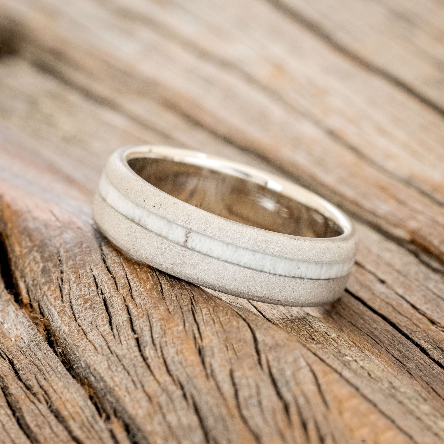 "VERTIGO" - ANTLER WEDDING RING FEATURING A SANDBLASTED 14K GOLD BAND-5