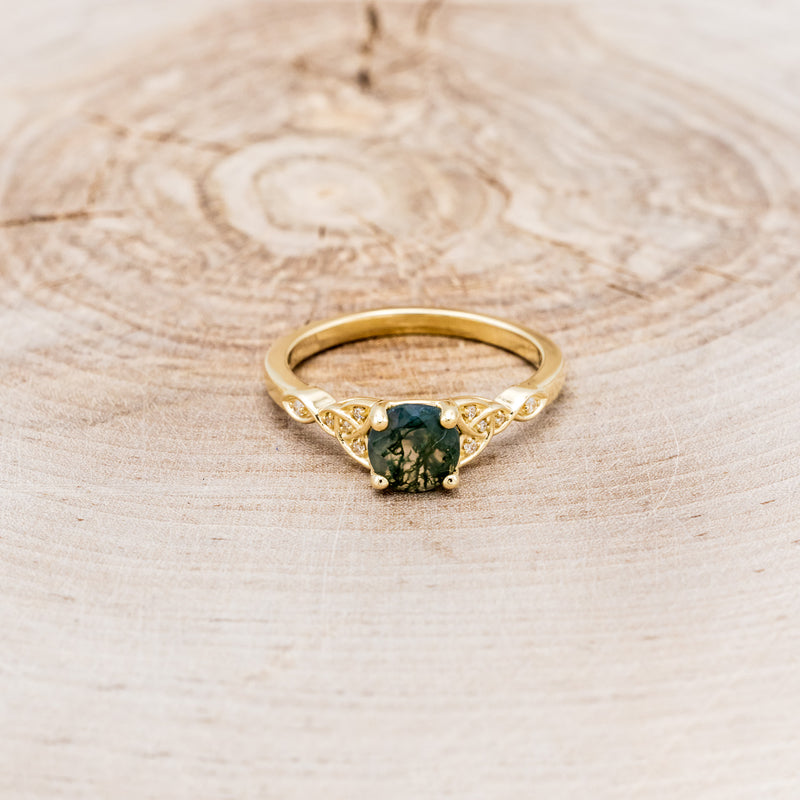 "AIFE" - CELTIC KNOT ROUND CUT MOSS AGATE ENGAGEMENT RING-4