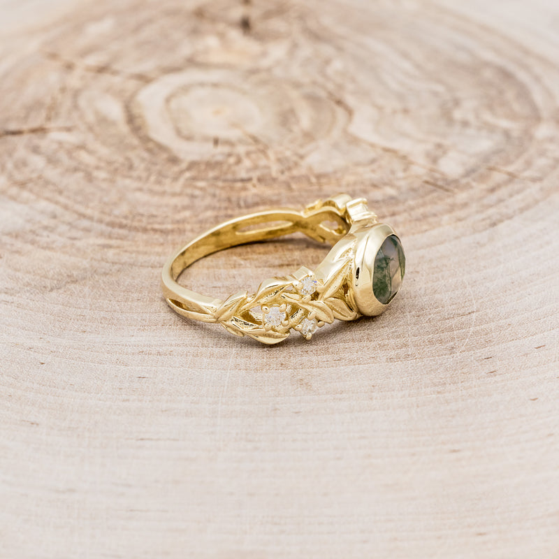 "ELORA" - OVAL MOSS AGATE ENGAGEMENT RING WITH DIAMOND ACCENTS - 14K YELLOW GOLD - SIZE 6-2