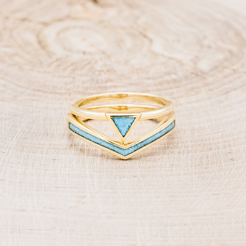 "ATLANTIS" - TRIANGLE TURQUOISE ENGAGEMENT RING WITH V-SHAPED TURQUOISE TRACER-4