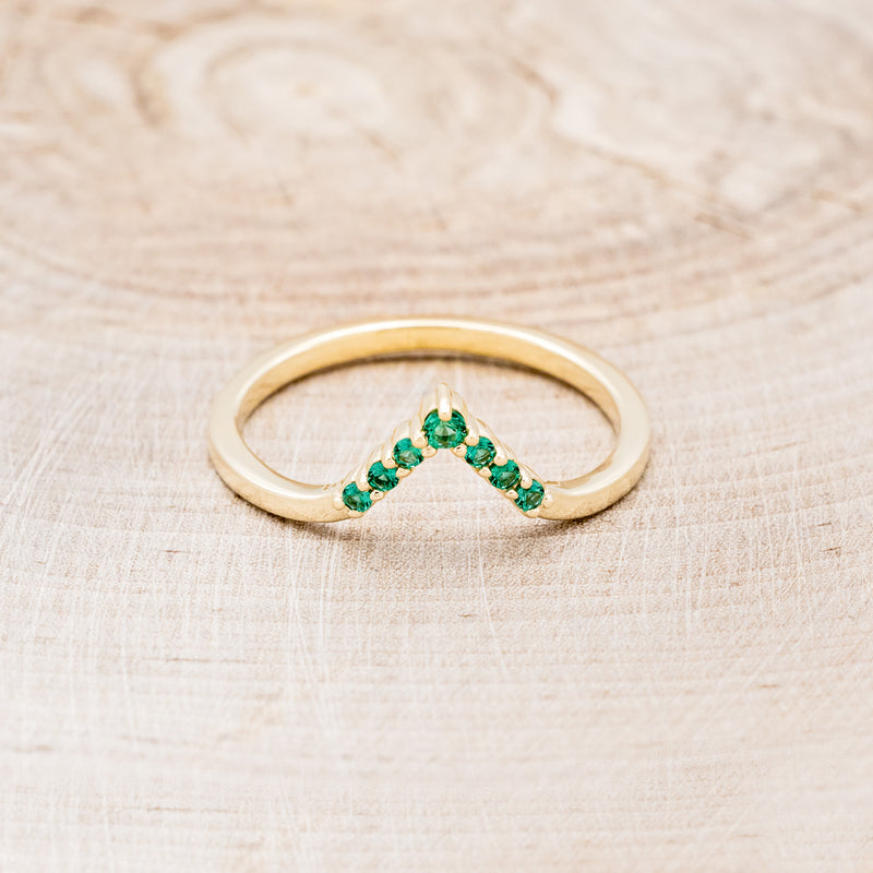 "BIANCA" - BRIDAL SUITE - KITE CUT LAB-GROWN EMERALD ENGAGEMENT RING WITH EMERALD & DIAMOND ACCENTS