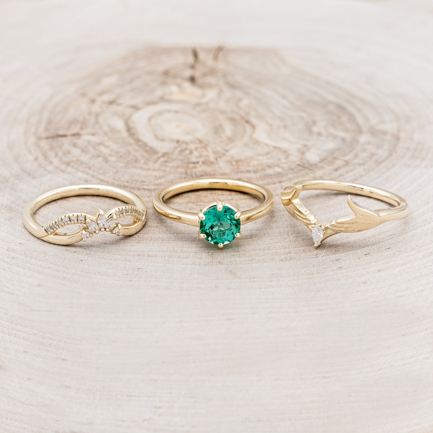 CLADDAGH BRIDAL SUITE - ROUND CUT LAB-GROWN EMERALD SOLITAIRE ENGAGEMENT RING WITH DIAMOND ACCENTS TRACER & CLADDAGH TRACER-6