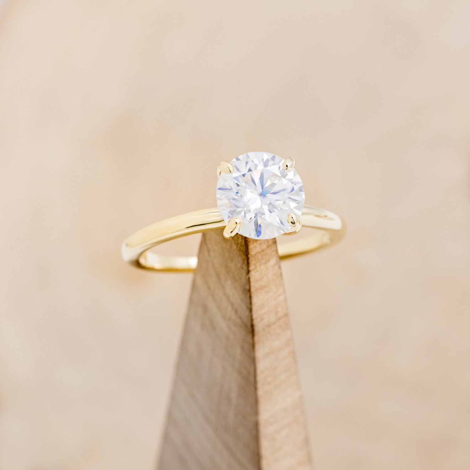 4 PRONG ROUND CUT SOLITAIRE ENGAGEMENT RING - MOUNTING ONLY - SELECT YOUR OWN STONE-7