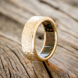 MOSSY PATINA COPPER LINED WEDDING RING FEATURING A HAMMERED 14K GOLD BAND-1