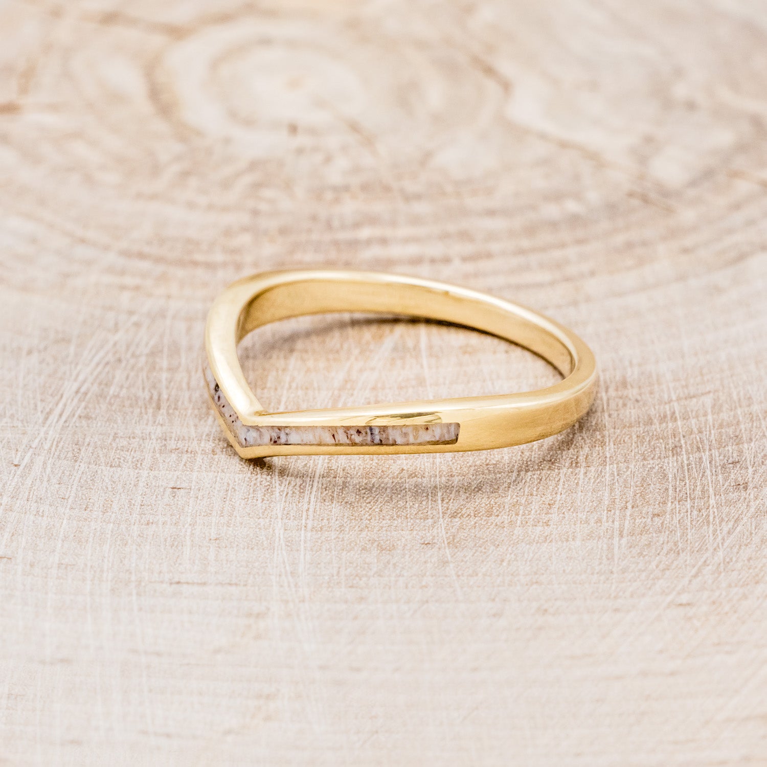 "KIDA" - V-SHAPE STACKING WEDDING BAND WITH ANTLER INLAY-9