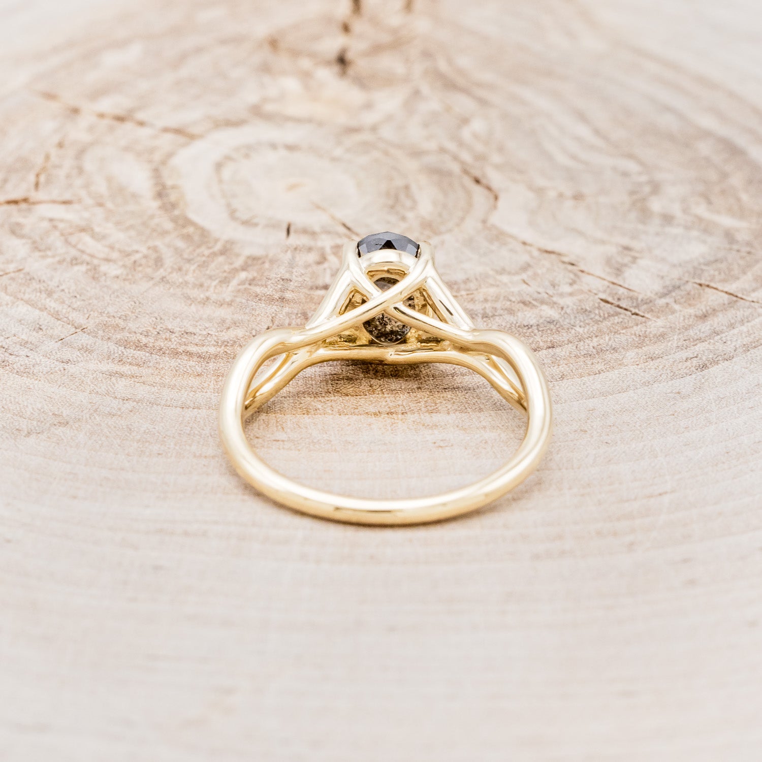 "ROSLYN" - BRIDAL SUITE - OVAL SALT & PEPPER DIAMOND ENGAGEMENT RING WITH DIAMOND ACCENTS & TRACERS-8