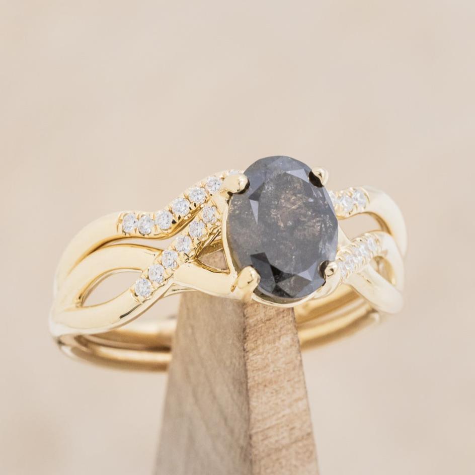 "ROSLYN" - BRIDAL SUITE - OVAL SALT & PEPPER DIAMOND ENGAGEMENT RING WITH DIAMOND ACCENTS & TRACERS-3