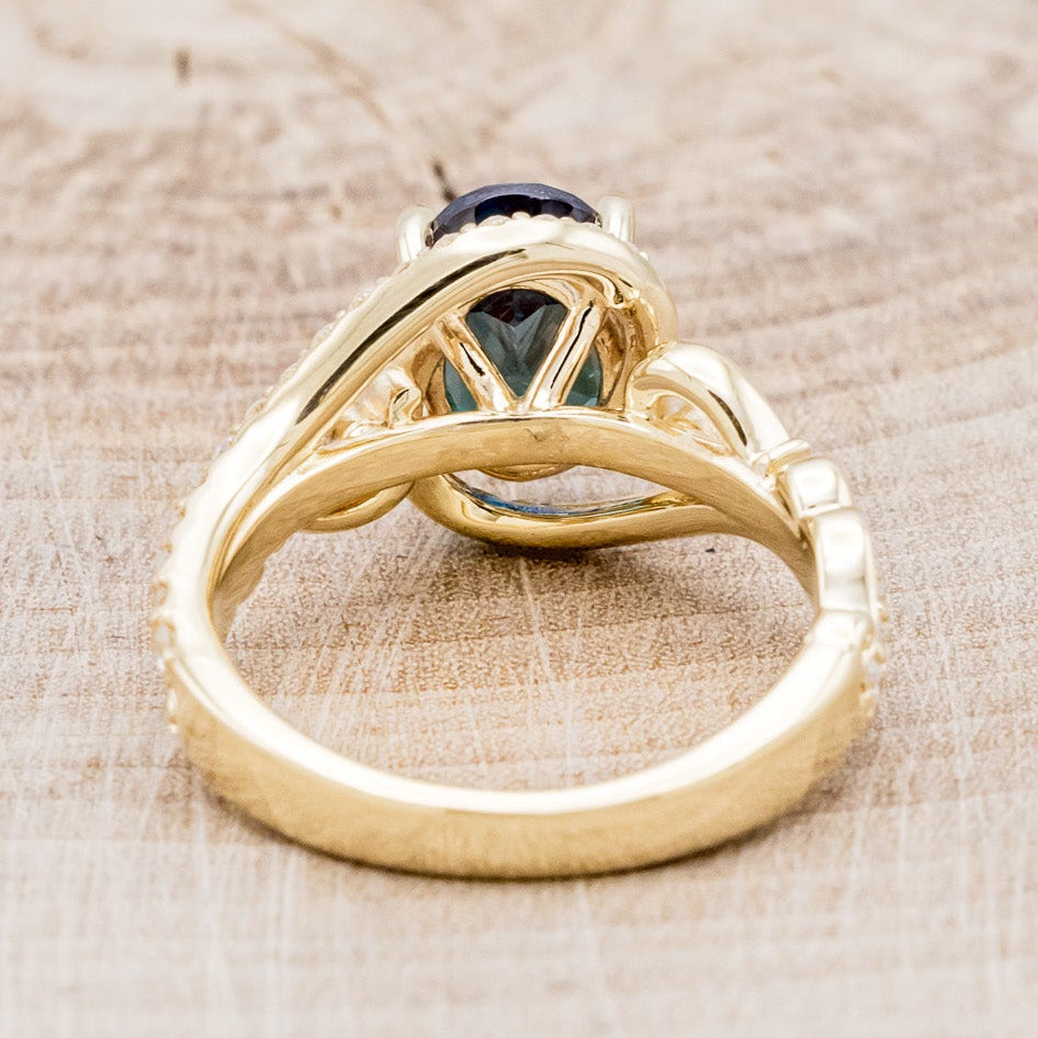 "SCARLET" - OVAL LAB-GROWN ALEXANDRITE ENGAGEMENT RING WITH DIAMOND ACCENTS-5