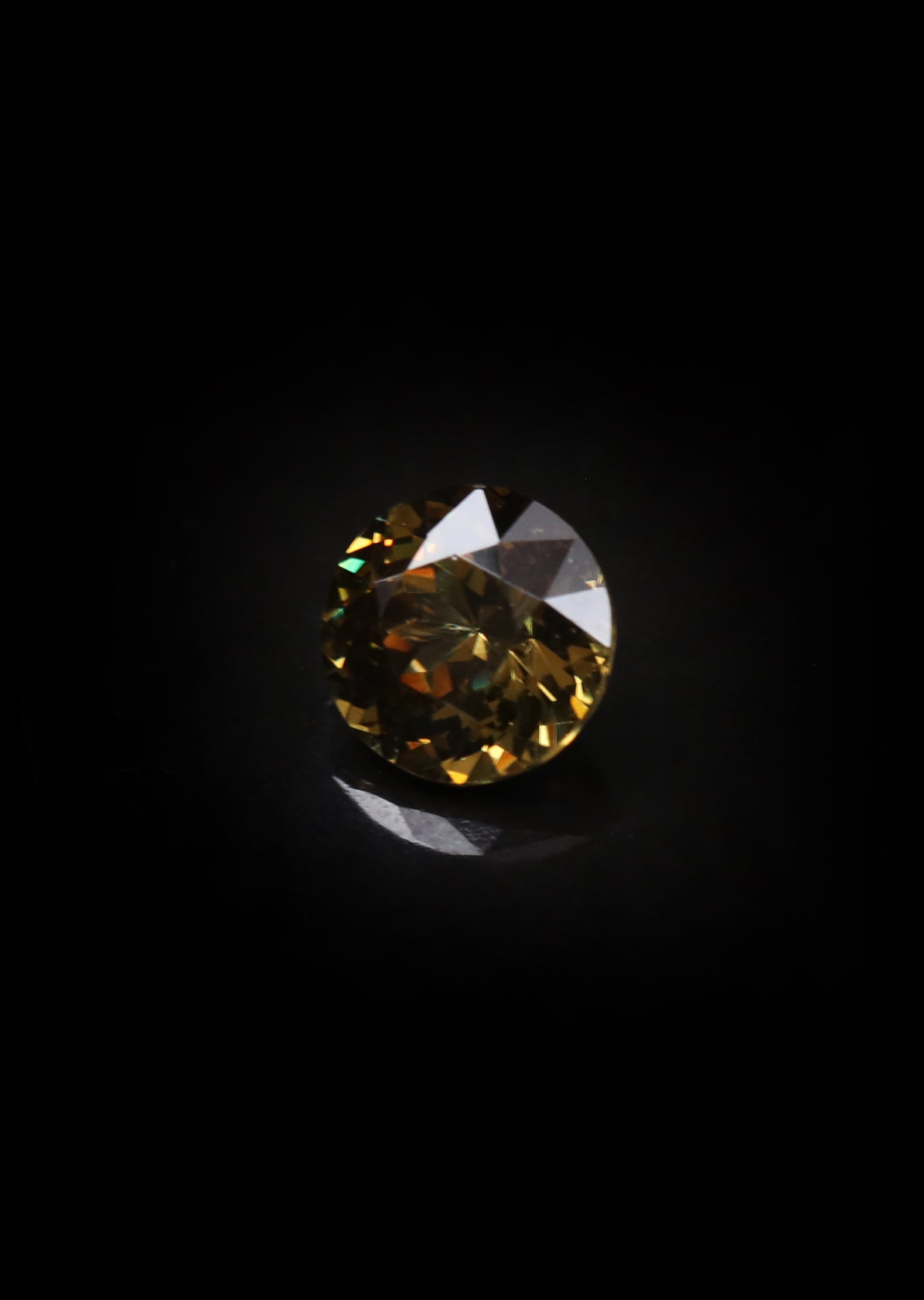 "LENORE" ROUND TOPAZOLITE-4